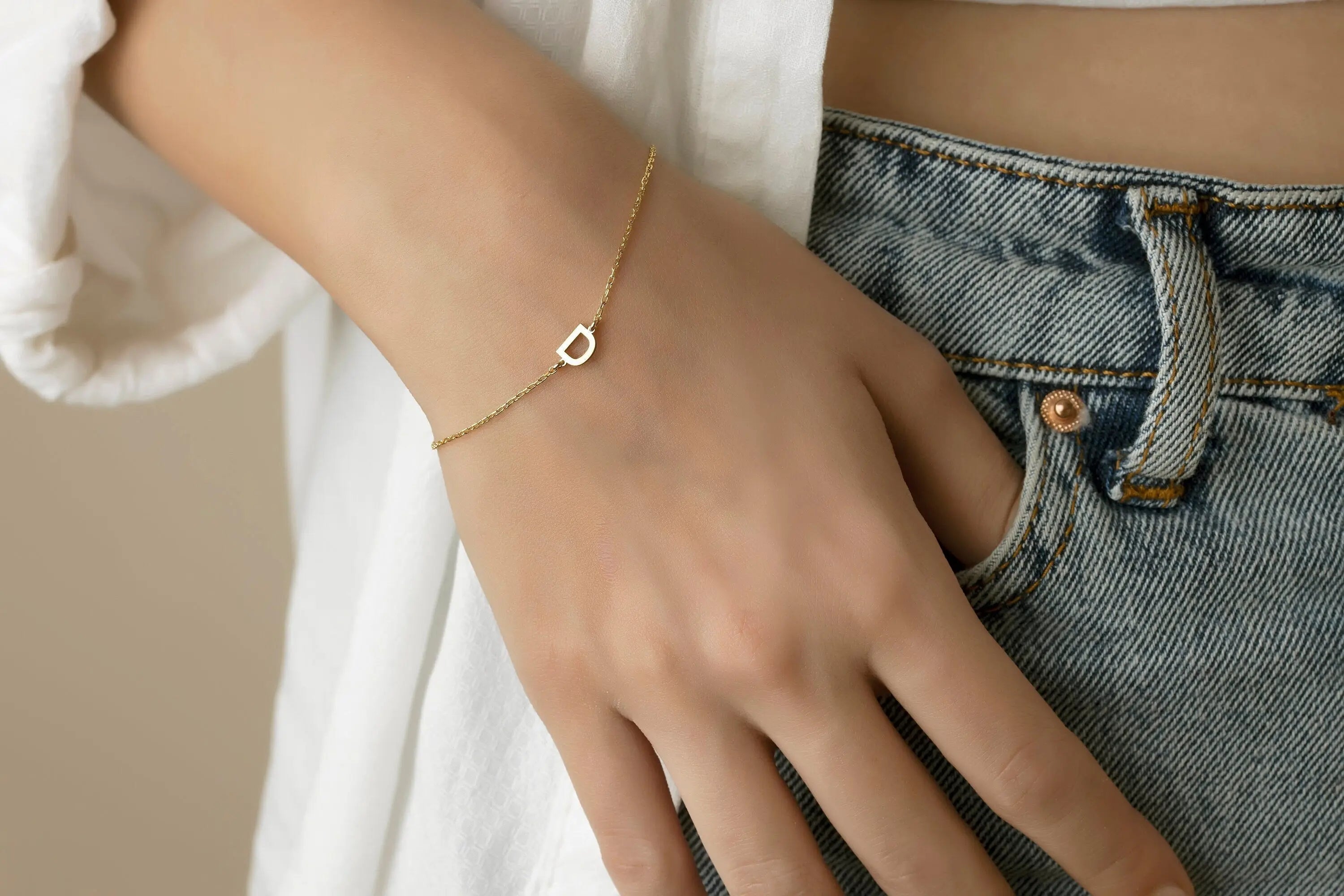 Delicate 14K Solid Gold Initial Bracelet with Heart Charm and Circular Pendant