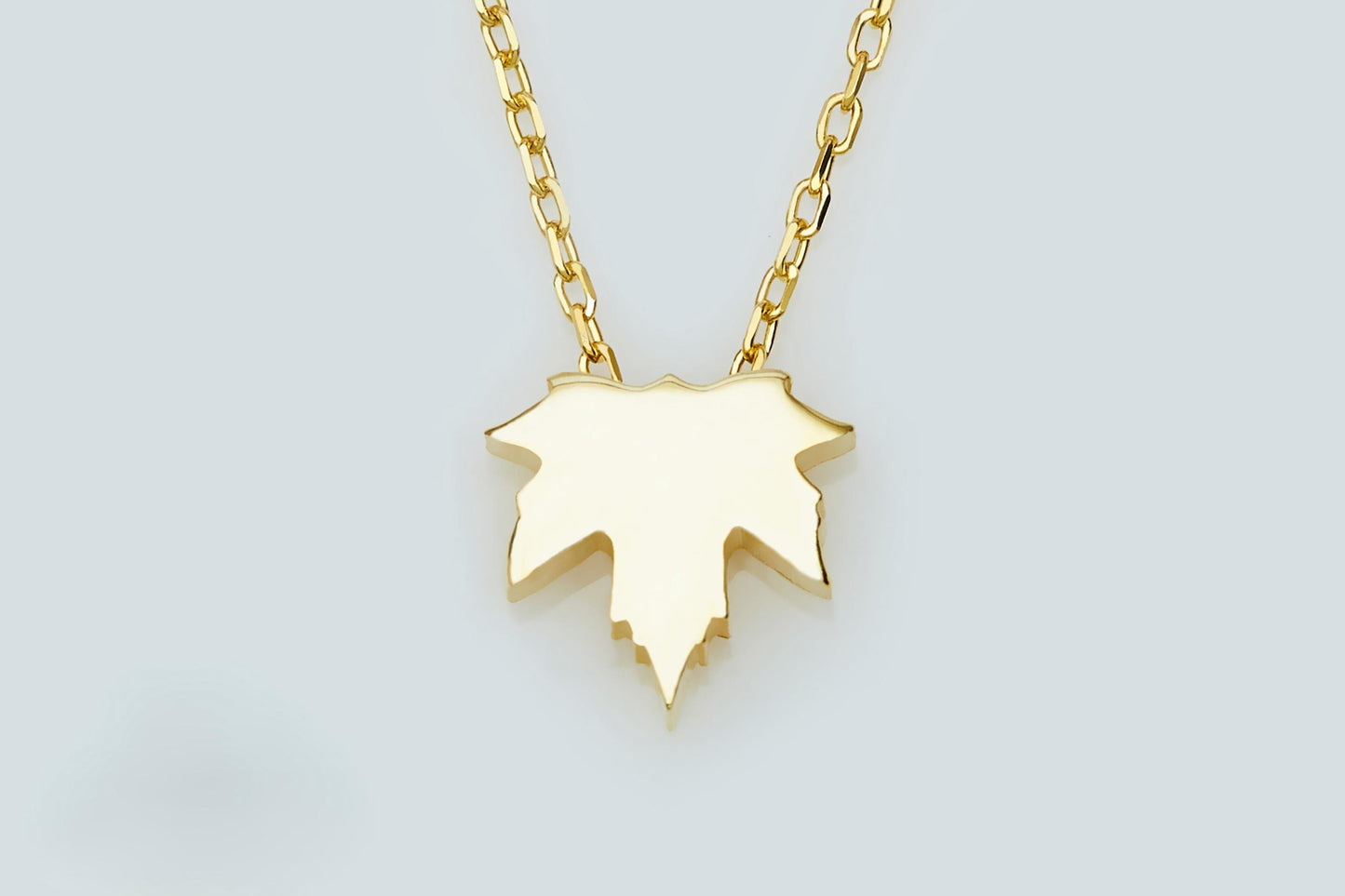 14k Gold Leaf Pendant Necklace | Dainty and Minimalist Fall Jewelry | Perfect for Fall Style Lovers