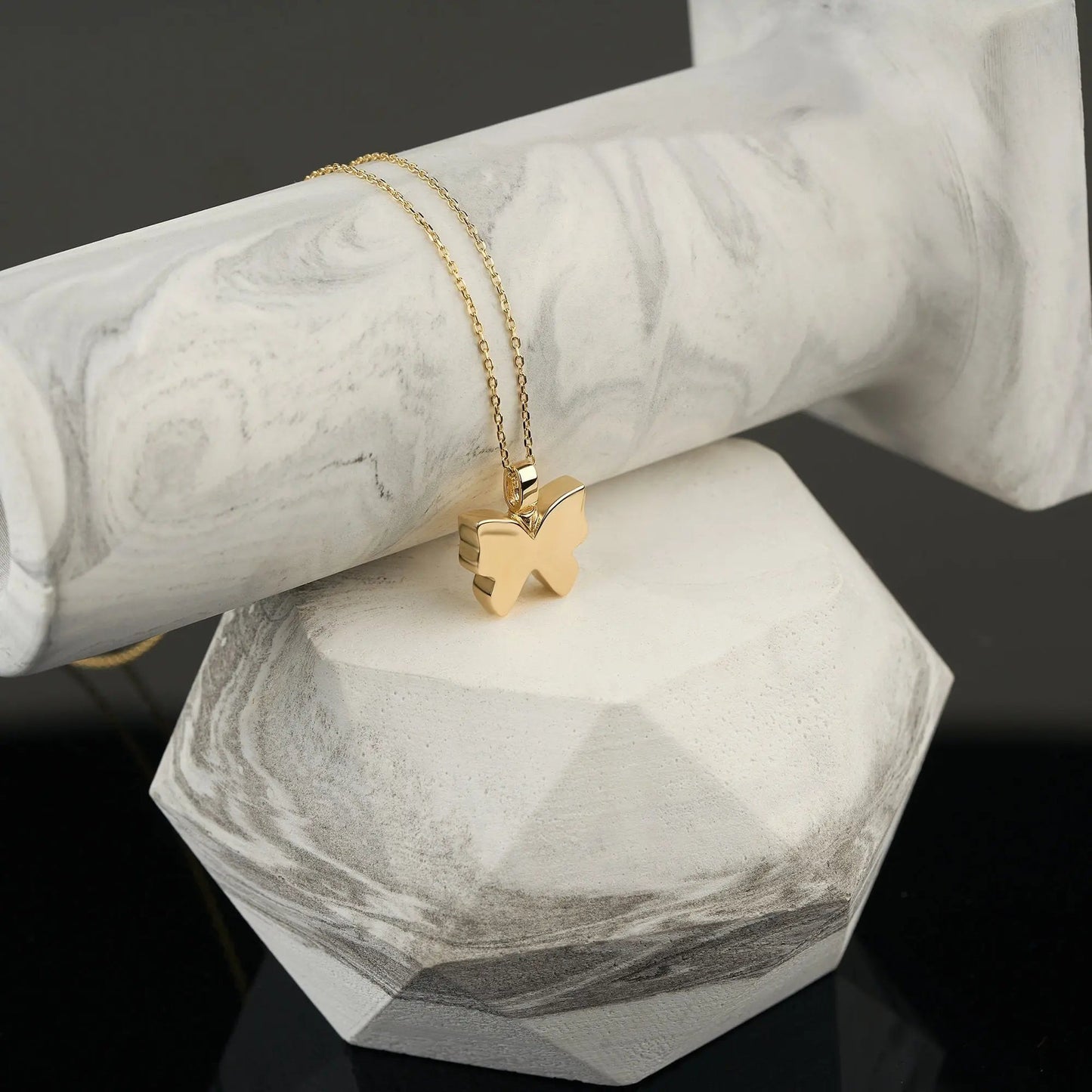 Butterfly Urn Necklace for Ashes Cremation Keepsake Jewelry Human or Pet Ash Holder Pendant Dad Mom Loss Memorial