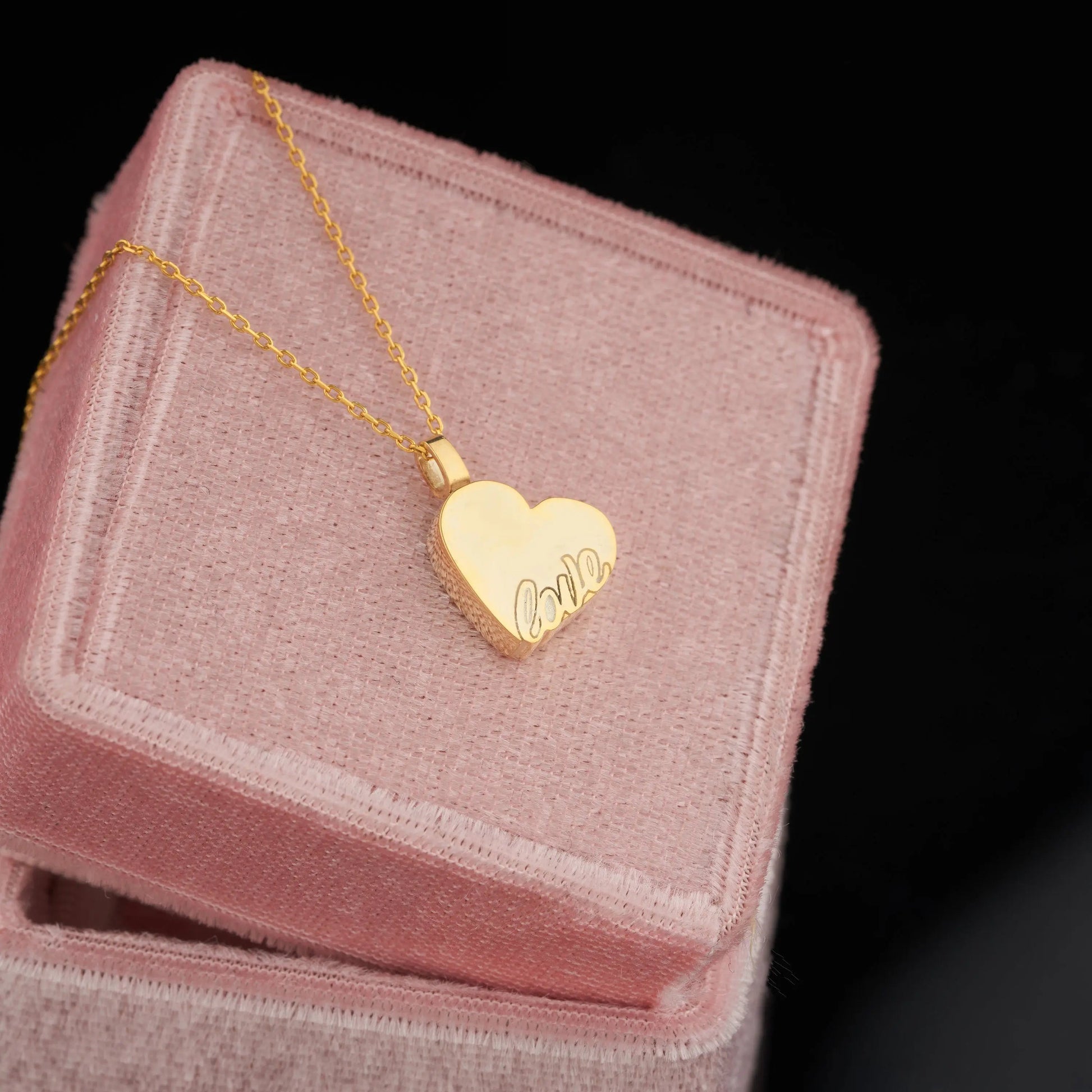 Heart Cremation Necklace Memorial Urn Jewelry for Ashes Pet Loss Keepsake Women Silver Pendant Human Ash